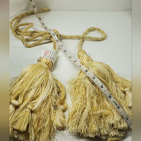 Brunschwig & Fils Vintage Yellow Cream Tieback Drape Curtain Holders 1pc - Picture 3 of 4
